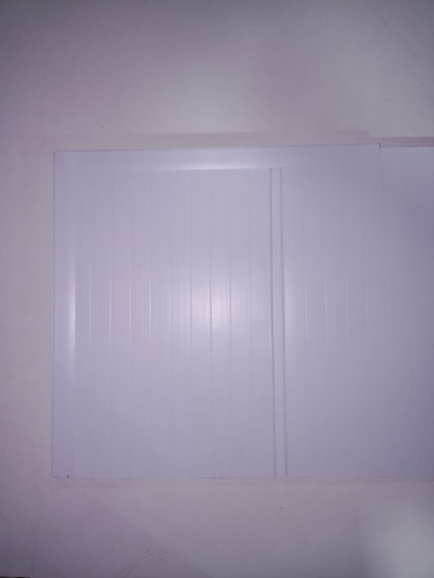forro pvc branco instalado com roda forro universal